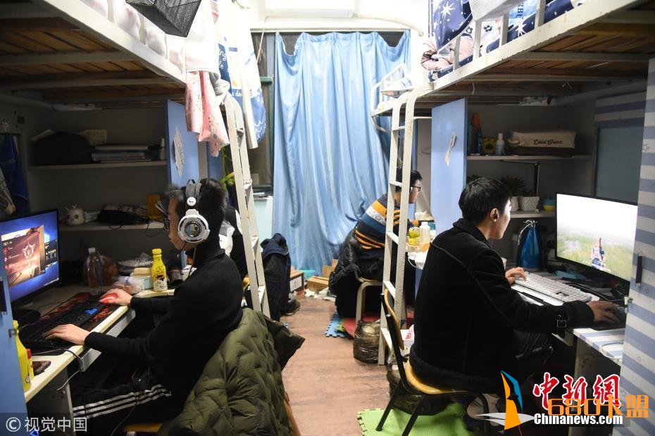 不只打打游戏和平精英辅助 探秘电竞专业