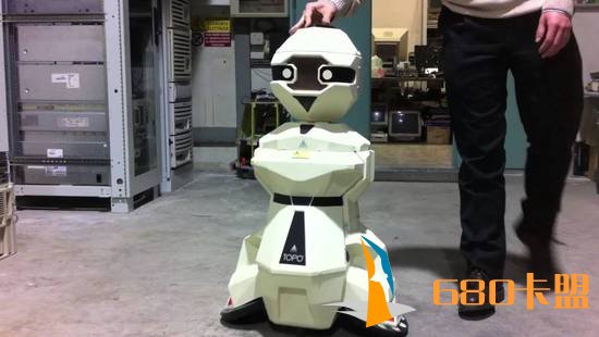 传华为正在打造家用机器人：帮中国孩子学英语