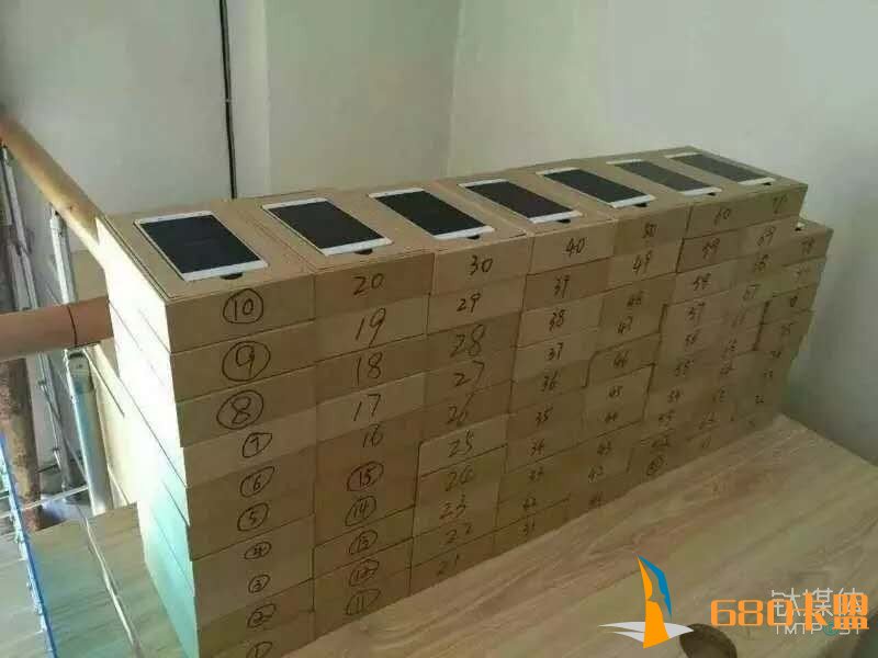 薅羊毛、微商、刷数据，深挖微信“群控”黑色产业链
