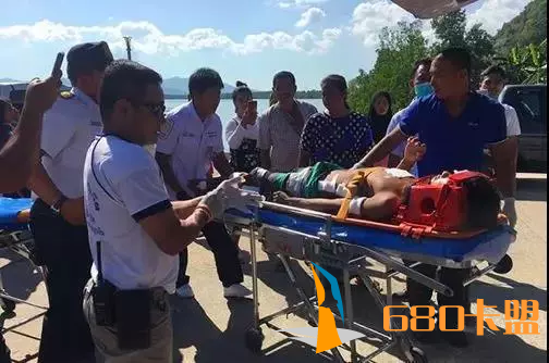 安卓和平精英辅助网站泰国普吉海域快艇撞油轮！杭州2个家庭11人受伤